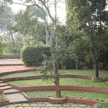 The Wayanad Club Sultan Bathery Exterior foto