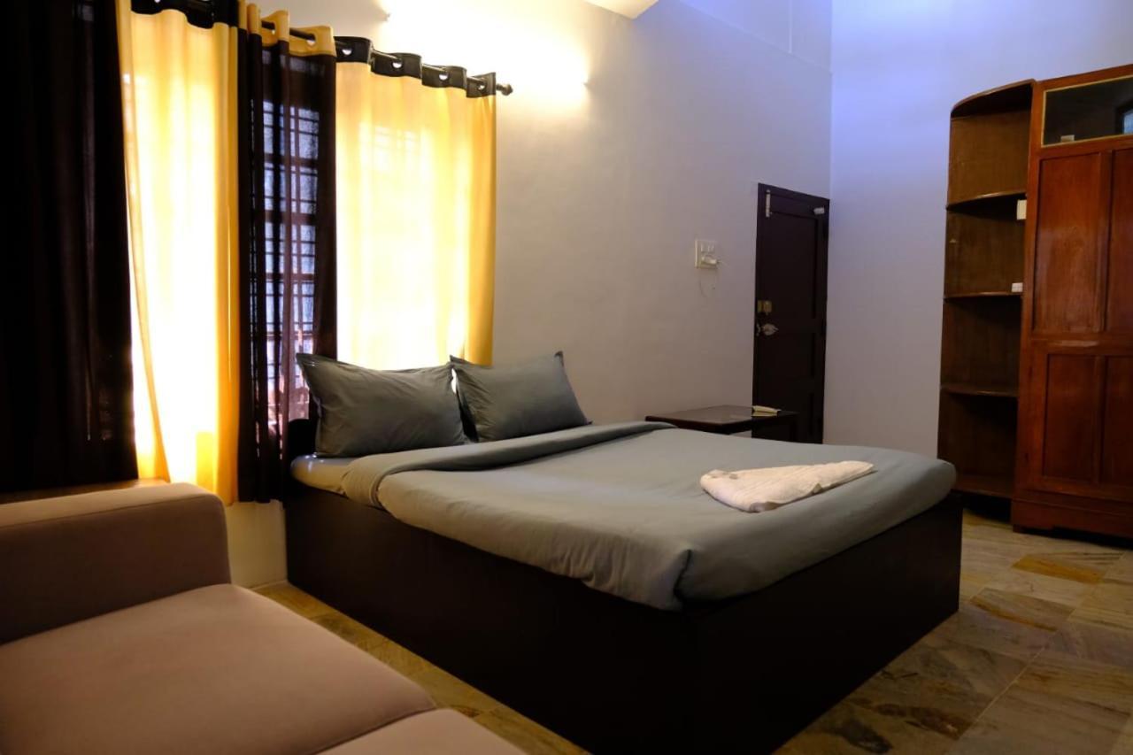 The Wayanad Club Sultan Bathery Exterior foto
